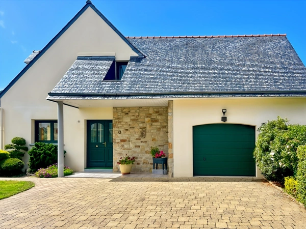 A vendre - Maison 7 pièces (160 m²) lumineuse à PLOUGASTEL DAOULAS  29470