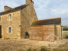 Plouguerneau – 29880 -  Maison en pierre de 73 m² - trois chambres -  terrain de 1 880 m² - Littoral à 2,5 KM