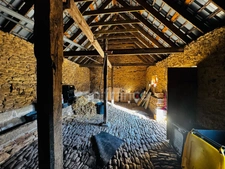 Corps de ferme - Maison et Penty rénové - Dépendances pierres - Hangar - GUISSENY (29)