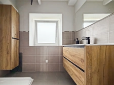 Plouguerneau – 29880 -  Maison en pierre de 73 m² - trois chambres -  terrain de 1 880 m² - Littoral à 2,5 KM