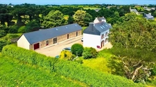 Maison en pierre rénovée - 7 pièces - 132 m² -  Terrain 2500 m²