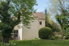 Maison récente, à SAINT REMY LES CHEVREUSE (78) RER B àpied