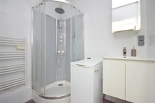 SAINT GERMAIN EN LAYE – 700 m RER A - 2/3 PIECES - 1 CHAMBRE - RDJ - TERRASSE - ASCENSEUR - CAVE - DOUBLE PARKING