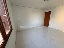 Maison 9 pièces 190m2 à  MONTBLANC (34)