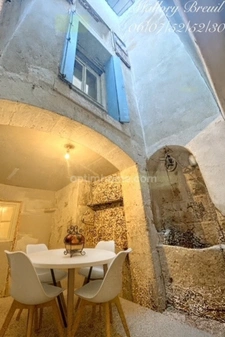 Maison de ville 228m2 10 pièces à ALIGNAN DU VENT 