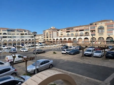 Appartement T2 25 m2 avec terrasse à Sète (34)