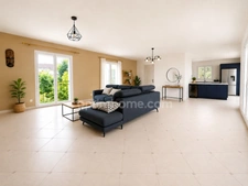 Maison de plain-pied 155 m² avec garage de 92m2, piscine et terrain arboré à MONTAGNAC (34)