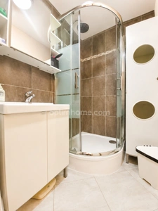 Appartement 4 pièces 61m2 à Sète