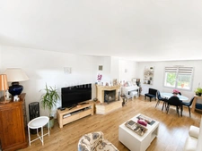 Maison 6 pièces 118m2 avec piscine et garage à GIGEAN (34)