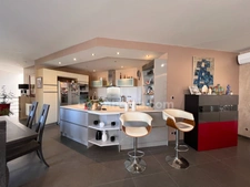 Villa 9 pièces - 235m2 - vue et proche de la mer - grand garage - Cap d'Agde (34)