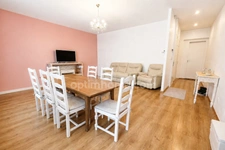 Maison de ville 228m2 avec garage et cour à ALIGNAN DU VENT 