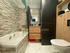 Appartement 3 pièces avec loggia et cave à SETE (34)