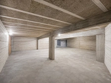 Garage 75 m2 à SETE