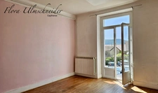 Au cœur du village de Chindrieux (73) – Ensemble immobilier avec appartement d'env. 134 m² à rénover, studio d'env. 32 m² rénové et grand garage