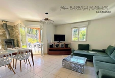 Maison individuelle à vendre 5 pièces à SERRIERES EN CHAUTAGNE (73) d'environ 117 m² à environ 30 minutes d'Aix-les-Bains et d'environ 50 minutes d'Annecy et de Genève, et d'environ 10 minutes du lac