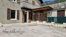 Au cœur du village de Chindrieux (73) – Ensemble immobilier avec appartement d'env. 134 m² à rénover, studio d'env. 32 m² rénové et grand garage