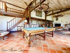 Beautiful property for sale 16 rooms BRANTOME (24)