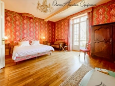 Beautiful property for sale 16 rooms BRANTOME (24)