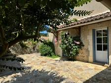 Maison à vendre 5 pièces 100 m² à St Front la Rivière sur terrain de 1188 m² (24)