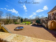Beautiful property for sale 16 rooms BRANTOME (24)