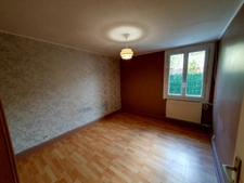 Maison de bourg à Verteillac (24) - 85M² - 5 Pièces - 3 Chambres - Jardin