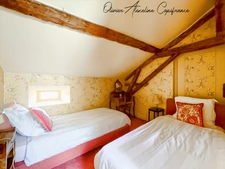 Beautiful property for sale 16 rooms BRANTOME (24)