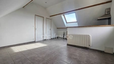 Maison composé de 2 appartements, jardins, caves et places de parking, à vendre SACLAS (91)