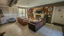 A vendre 8 pièces FONTAINE LA RIVIERE (91) Maison sur sous-sol avec cave voûtée et piscine. 