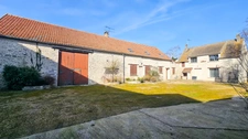 Propriete à vendre 15 pièces ETAMPES (91), 2 maisons d'habitations, 3 grandes dépendances sur terrain clos de 1308 m². 