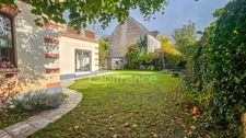 Propriété à vendre 10 pièces sur terrain clos de murs en pierre MORIGNY CHAMPIGNY (91)