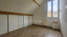 Maison composé de 2 appartements, jardins, caves et places de parking, à vendre SACLAS (91)