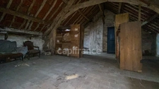Dpt Essonne (91), à vendre ANGERVILLE propriété composé de 2 maisons (plus de 600 m² habitable) sur terrain de 29700 m².  