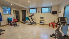 A vendre, propriété LE VAL SAINT GERMAIN (91), 21 pièces, piscine, hammam, ascenseur, garage 11 véhicules... Terrain de 9231m². 