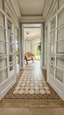 Propriété à vendre 10 pièces sur terrain clos de murs en pierre MORIGNY CHAMPIGNY (91)