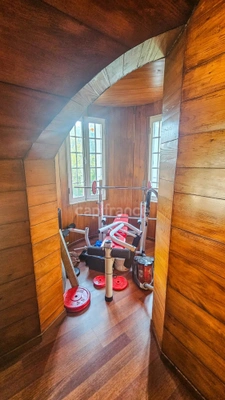 A vendre, FONTAINE LA RIVIERE (91) magnifique appartement 4 pièces, 2 terrasses, terrains clos et piscine dans copropriété haut de gamme. 