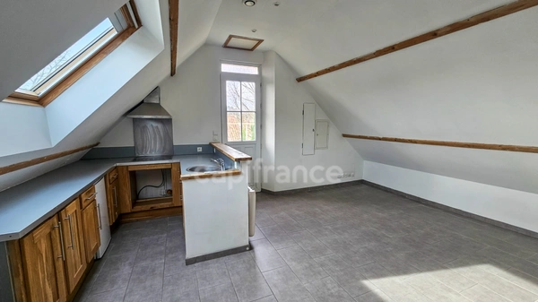 Appartement à vendre 2 pièces SACLAS (91)