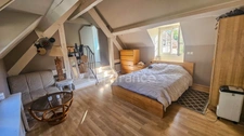 A vendre, FONTAINE LA RIVIERE (91) magnifique appartement 4 pièces, 2 terrasses, terrains clos et piscine dans copropriété haut de gamme. 
