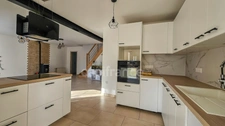 A vendre 6 pièces MORIGNY-CHAMPIGNY (91) maison sur sous-sol total en bon état sur terrain clos de 1961 m². 