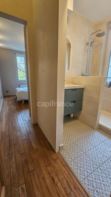 Appartement T2/T3 dans quartier recherché avec cave et grenier à vendre 3 pièces ETAMPES (91). 
