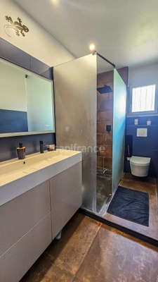 Maison à vendre BRUYERES LE CHATEL (91) 6 pièces, en excellent état avec garage sur terrain clos de 275 m². 