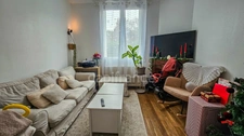Maison composé de 2 appartements, jardins, caves et places de parking, à vendre SACLAS (91)