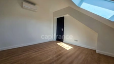 Appartement à vendre MORIGNY CHAMPIGNY (91) superbe T5 en duplex totalement rénové. 