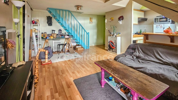 Appartement à vendre ETAMPES (91) T3 avec place de parking, spécial investissement. 