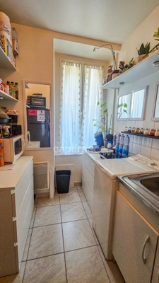 Appartement T1 en bon état avec place de parking privative à vendre 1 pièces ETRECHY (91)