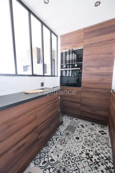 APPARTEMENT 2 PIECES ATYPIQUE – ETAGE ELEVE – PANORAMA EXCEPTIONNEL - PARKING