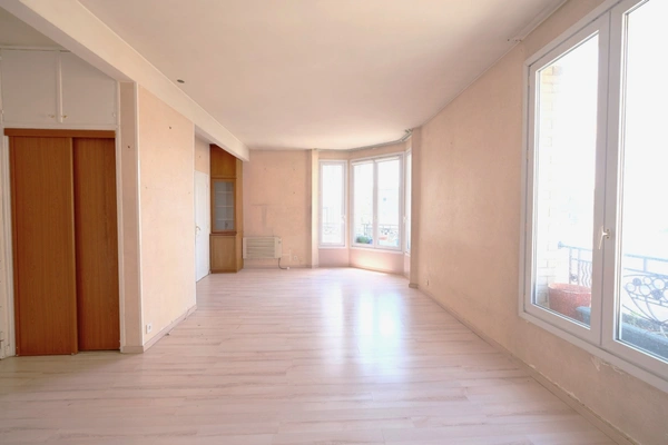 Appartement 4 pièces - Triple exposition Sud Est Ouest