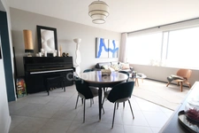 APPARTEMENT 2 PIECES ATYPIQUE – ETAGE ELEVE – PANORAMA EXCEPTIONNEL - PARKING