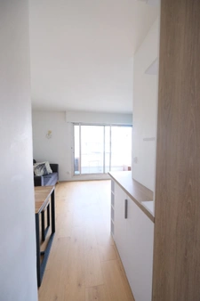 Appartement à louer 1 pièces VINCENNES (94)