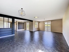 Maison à vendre 7 pièces avec ascenseur.