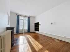 Appartement à vendre 4 pièces CHATEAU RENAULT (37)